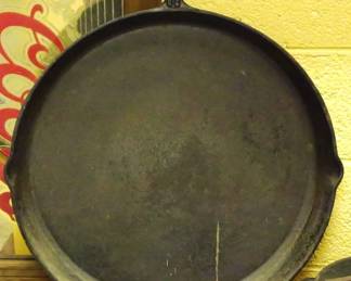 121 - Cast Iron Pan

