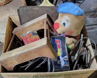 473 - Lot of Assorted Items
