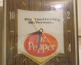 143 - Vintage Dr. Pepper Wall Clock Advertisement
