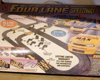 255 - Nascar Superstock Four Lane Speedway Track
