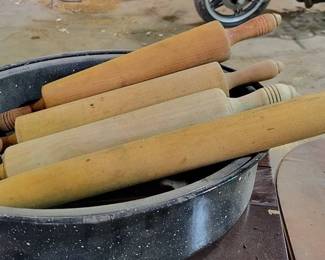 387 - Lot of Wooden Rolling Pins & Enamel Pot
