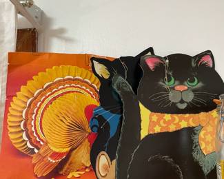 Vintage Halloween Wall Decor