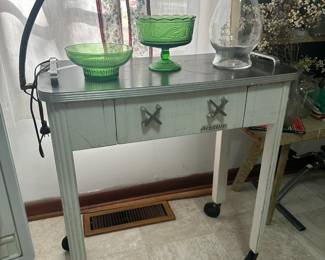 Vintage 1940s Sterilizer Beauty Shop Manicure Cosmetology Table