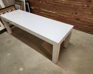 Inv no 302 dimensions 48x16x16.5 