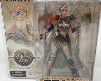 Spawn Dark Ages The Viking Age Valkerie Series 22 R3 2002, NIP,  $20