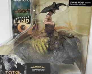 Toto  Monsters Series 2 Twisted Land of Oz  Spawn, NIP,  $30