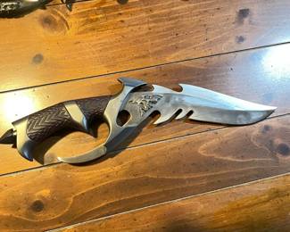 Gil Hibbon Hunting Dragon Lord fantasy knife, 1998,  $75