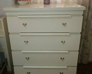Vintage Chest of Drawers