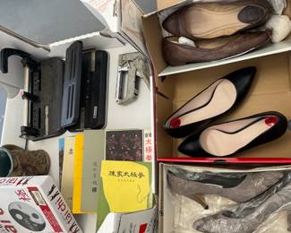 Brand New Women's shoes size 6, Taichi DVD and Chinese taichi books, Vintage Office Equipment