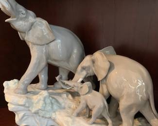 Lladro "Elephants Walking" Porcelain figural group, H 14.2" L 16" $375