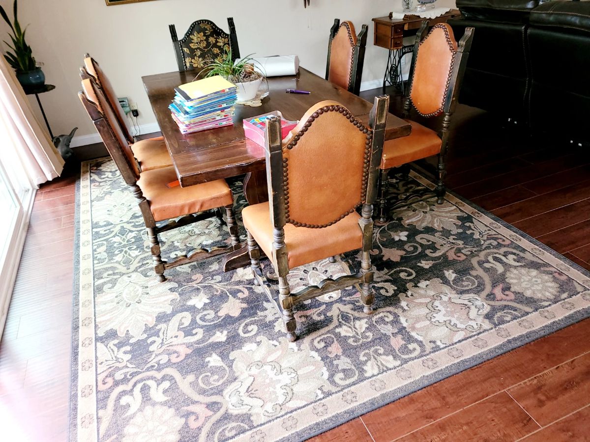 A Vintage Walk Estate Sale Services in Covina, CA