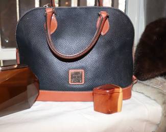 Dooney & Bourke purse