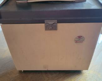 Projector and slide holder