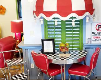 RETRO ACCRO FURNITURE ROUTE 66 3PC. SET HALF MOON TABLE AND 2 CHAIRS. GREAT CONDITION 