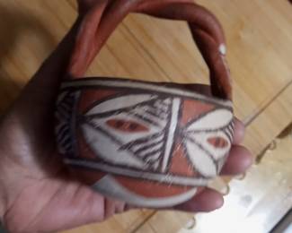 Native American  pot old pawn 1920  $70