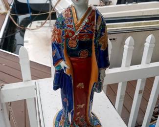 Kutani Japanese statue 100