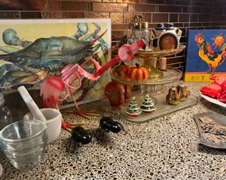 More S/P shakers along with a great crab laminated poster, unique items in kitchen 