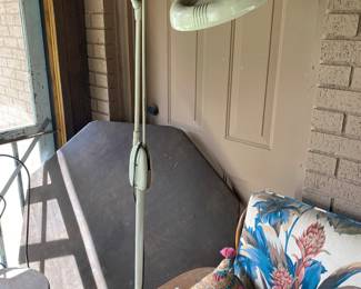 Screen porch off kitchen 