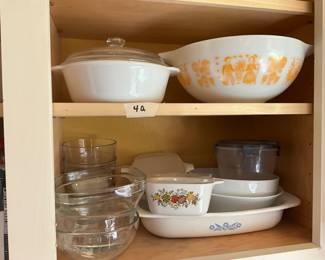 Kitchen - Pyrex & Corning ware
