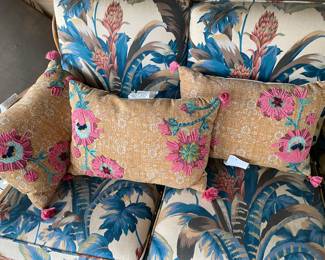 Screen porch off kitchen 