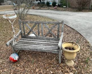 2 planters, vintage wooden bench