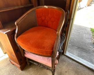 Red vintage chair - 2nd garage items 