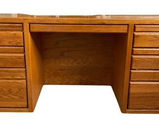 Oak Desk 3 Drawers Each Side With Center Top Drawer