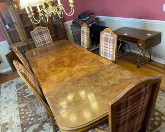 Hibriten Dining Table And Six Chairs