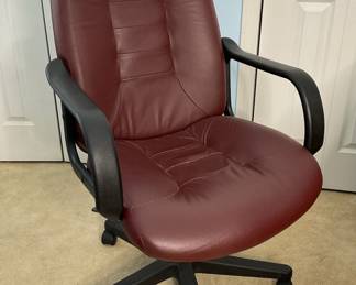 Desk Chair 5 Wheels Maroon Vegan Leather