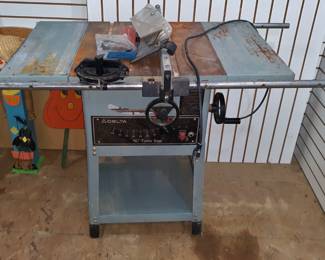 Delta 10" table saw