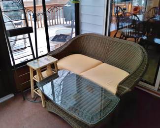 Rattan sunroom furniture