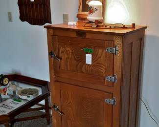 Antique Northland wooden ice box