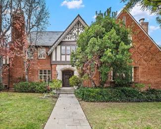 Welcome to Our Gorgeous Hancock Park Estate Sale!