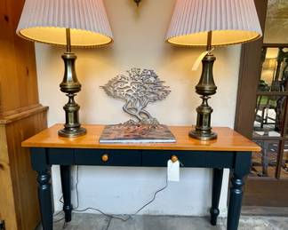 Pair of Lamps & Console Table