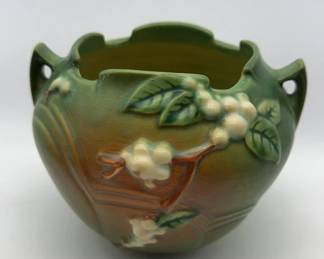 Roseville Pottery Vase 7”x6”