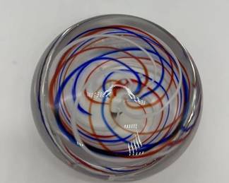 Glass swirl paperweight