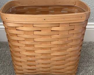 Royce Craft Basket w/ Plastic Liner 12”x7”x12”