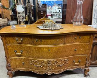 Widdicomb Birds Eye maple chest with mirror