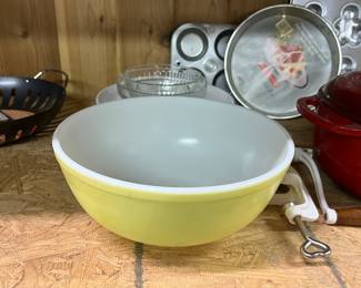 Pyrex bowl