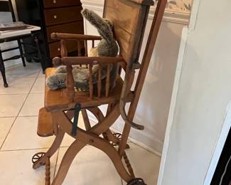 Convertible high chair / stroller - Victorian