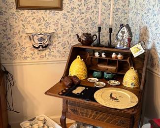 Dining Room
Quarter sawn oak drop front secretary