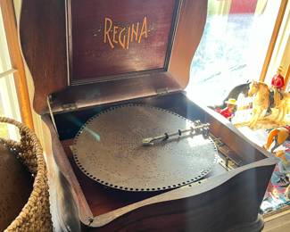 Regina double comb music box  over 40 music disks included 