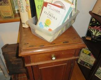 Small Single Drawer Cabinet