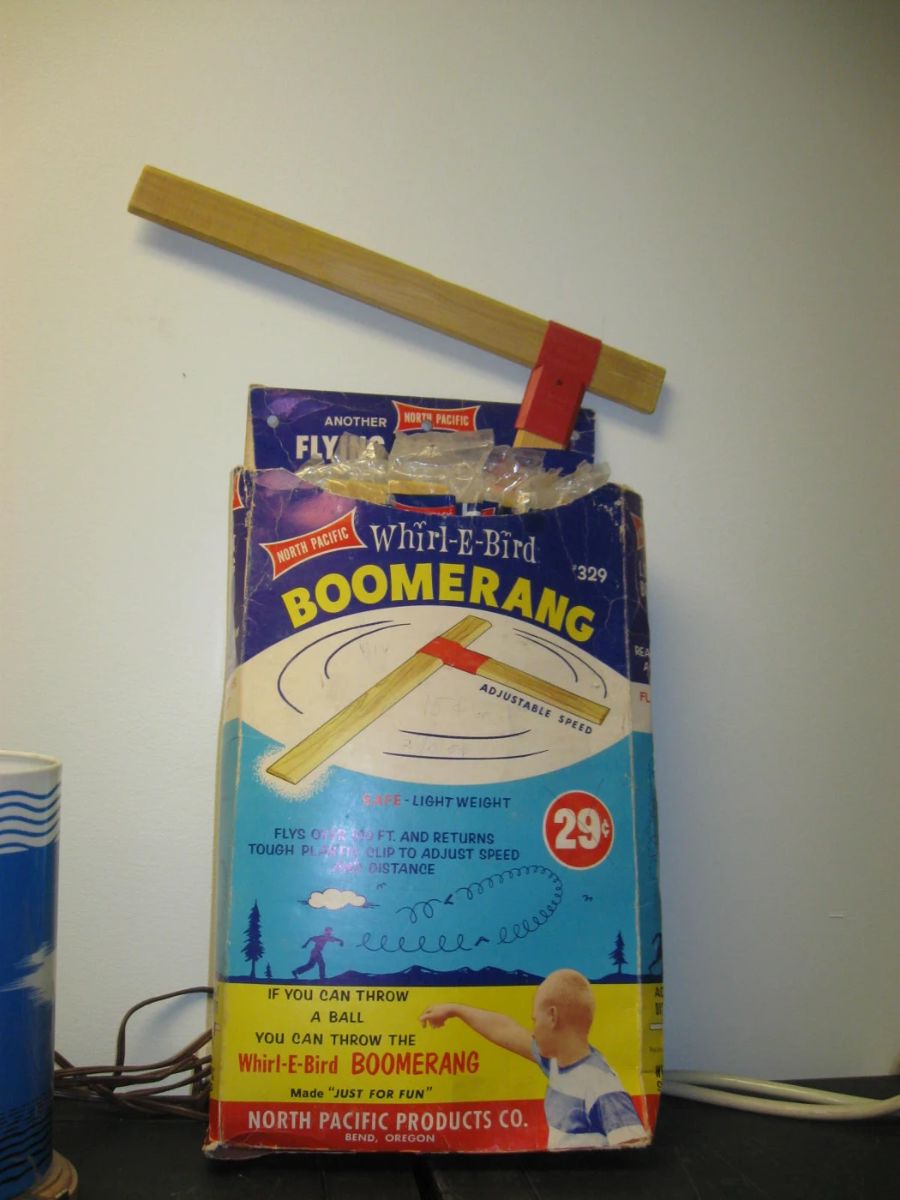 1 / 90

Whirl-E-Bird Boomerang 32 (3 Doz) in box NOS