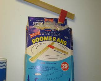 1 / 90

Whirl-E-Bird Boomerang 32 (3 Doz) in box NOS