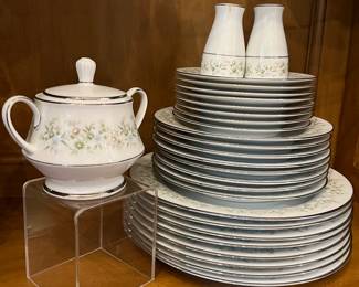 Noritake Savannah China