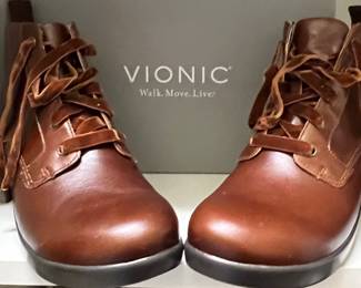 Vionic  Boots