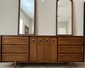 American of Martinsville MCM Bedroom Suite: Dresser, 2 Nightstands, Bed Frame...2 Mirrors