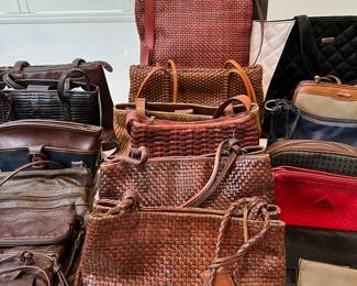 Women's Clothing, Shoes, Purses, Scarves