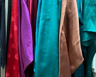 Women's Clothing, Shoes, Purses, Scarves